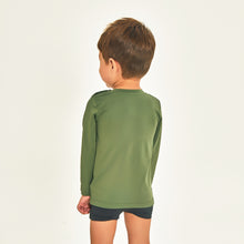 Carregar imagem no visualizador da galeria, Longsleeve Baby Verde Militar UPF50+
