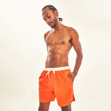 Carregar imagem no visualizador da galeria, Shorts Boxer Orange UPF50+
