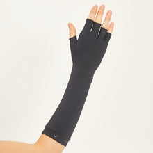 Carregar imagem no visualizador da galeria, Long Gloves FPU50+ Black Uv
